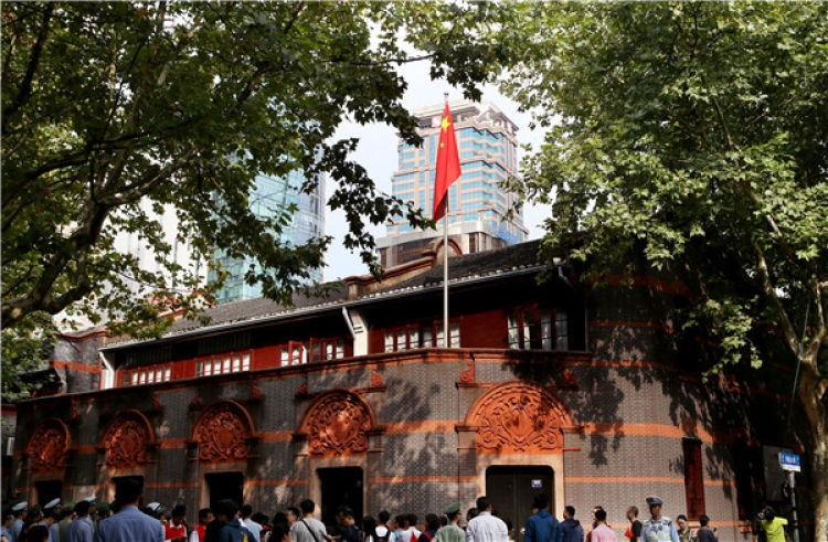 這是中共一大會址紀念館外景（2017年10月1日攝）。 新華社記者 劉穎 攝